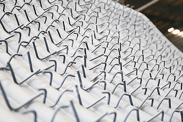 Low-wear, maintenance costs saving