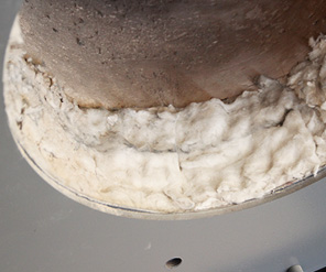 Lightweight insulation materials